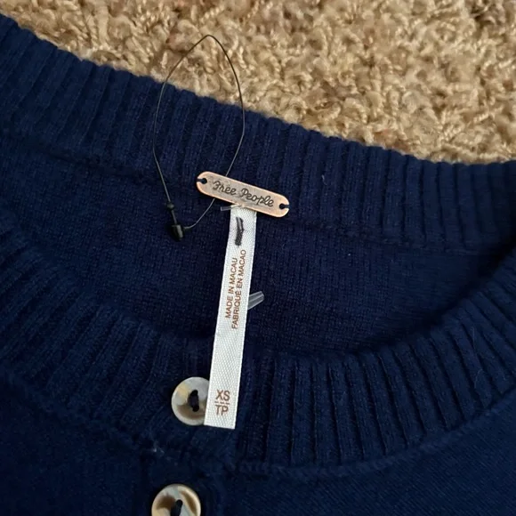 NWOT Free People Navy Blue Nocturnal Wool Cashmere Cardigan Preppy - Picture 3 of 9